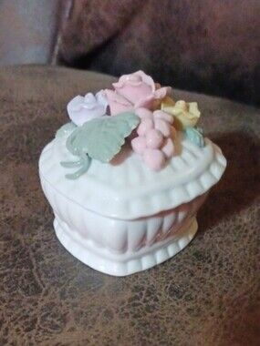 4/$30 White Heart-Shaped Trinket Box with Pastel Floral Lid